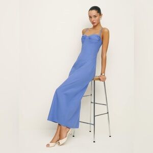 Reformation Stormi Dress in Dusk
Blue Sleeveless Cotton SIze O